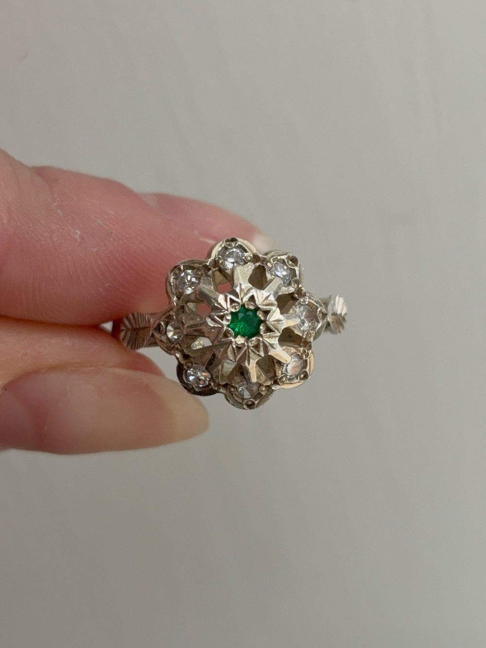 Vintage Art Deco Sterling Silver Rare Glass Floral Cocktail Ring - Picture 4 of 8